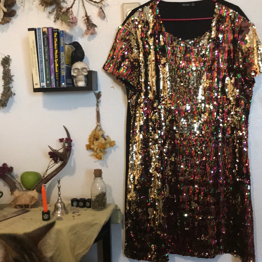 Boohoo sequin shift dress